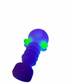 BOB Headquarters Pipes The Crush Uranium Black Light Reactive Pipe